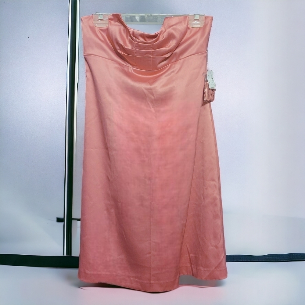 BNWT RW & CO formal bridesmaid style dress in a pinkish coral size 8